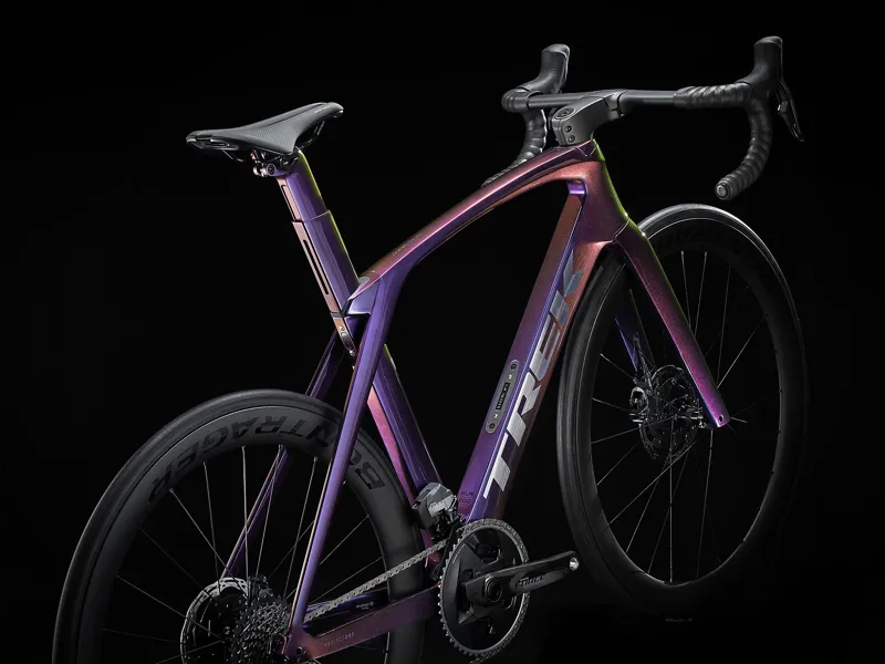 2022 Trek Madone SLR 7 eTap Road Bike Amethyst-2